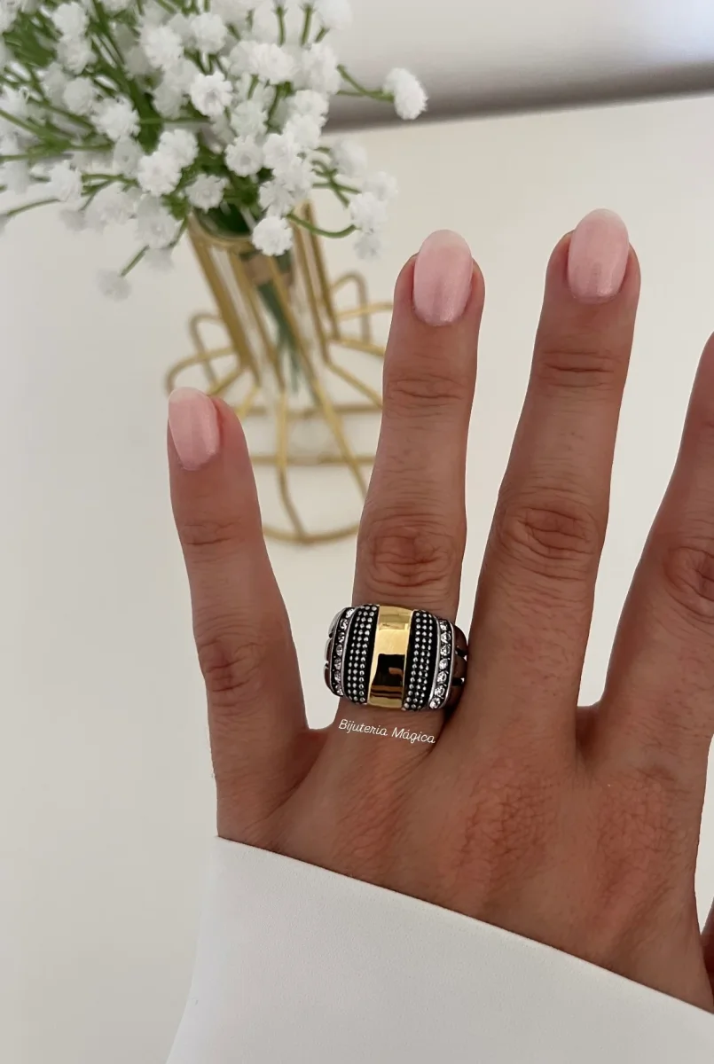 Anel Poder Dourado