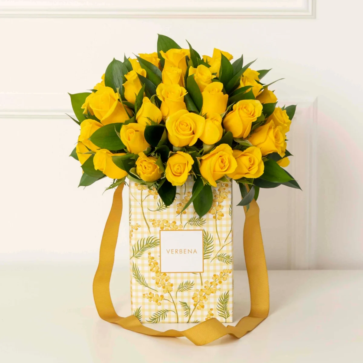 DANDELION BOX COM ROSAS AMARELAS
